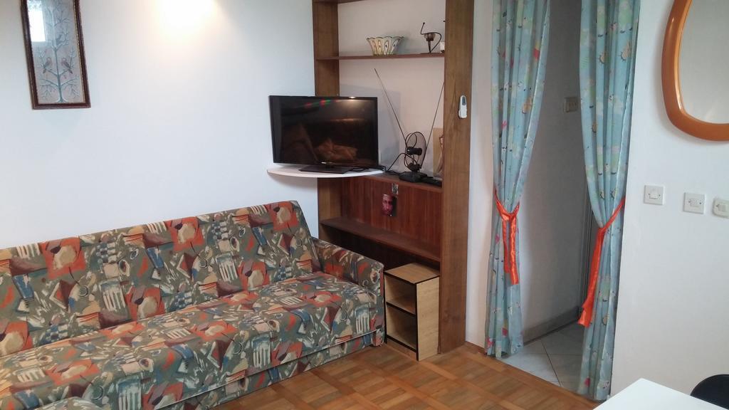 Apartments Marija Bajto Nečujam Zimmer foto